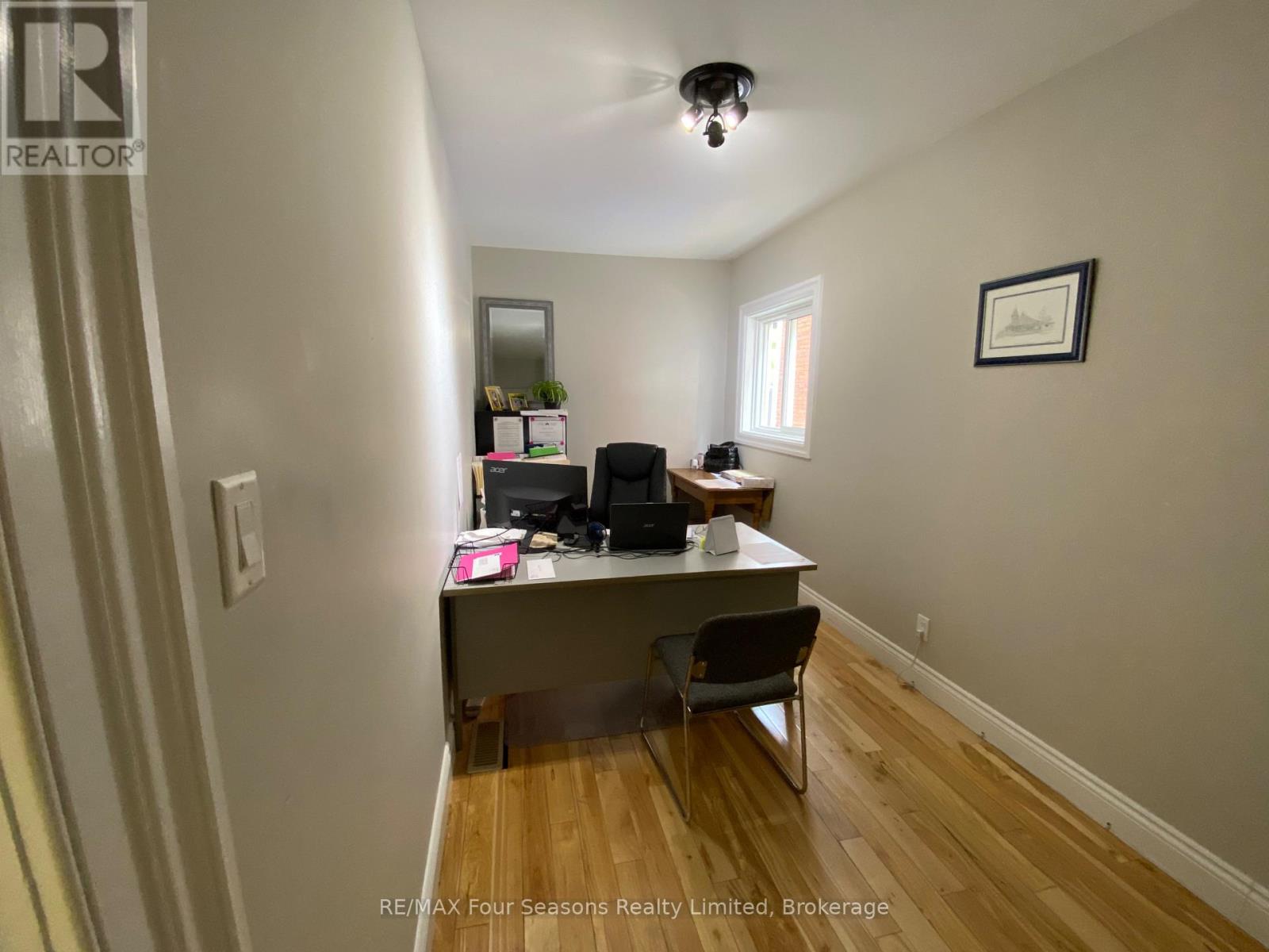192 First Street S, Collingwood, Ontario  L9Y 1A7 - Photo 4 - S13736780