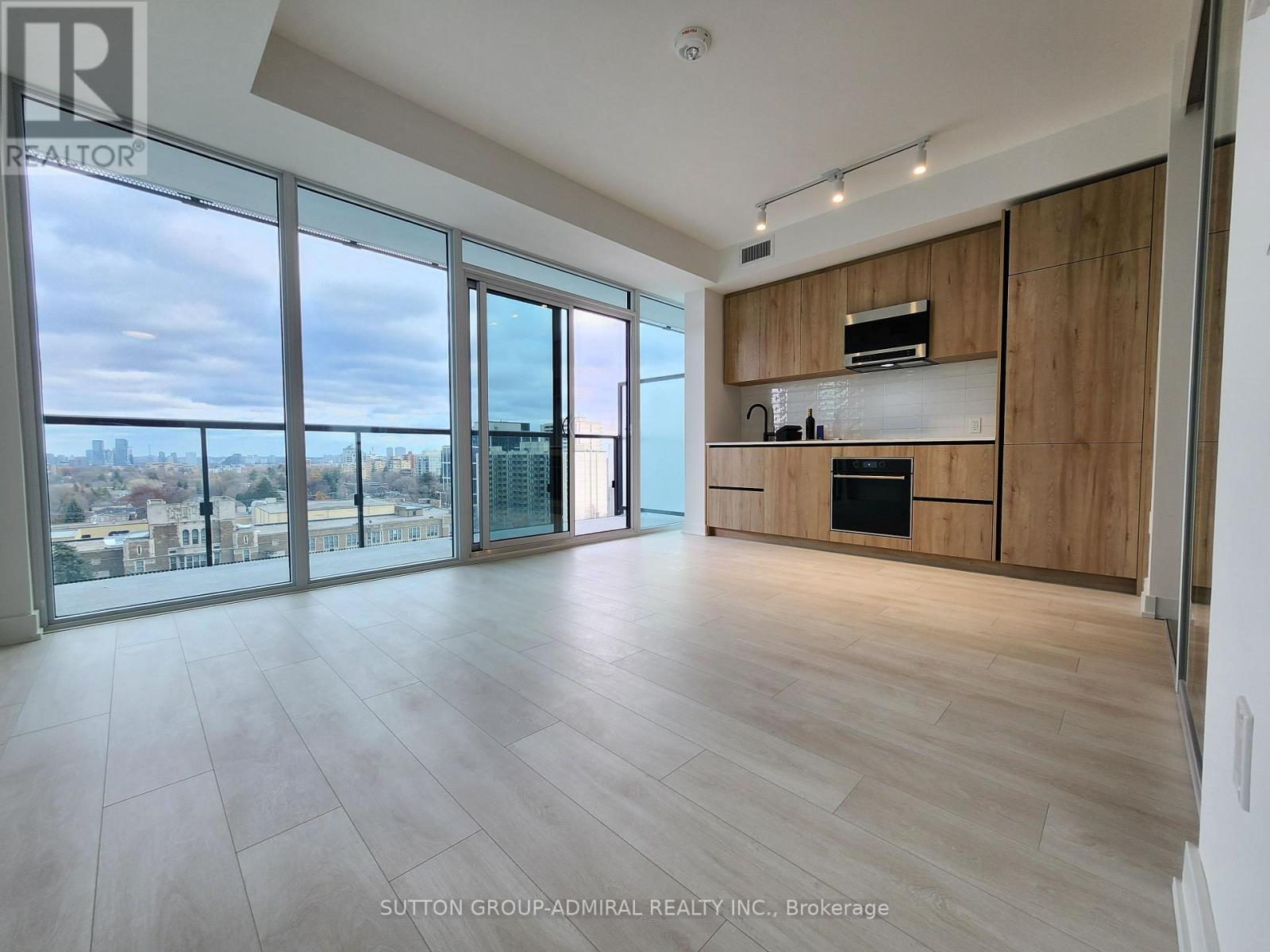 1111 - 127 BROADWAY AVENUE, Toronto, Ontario