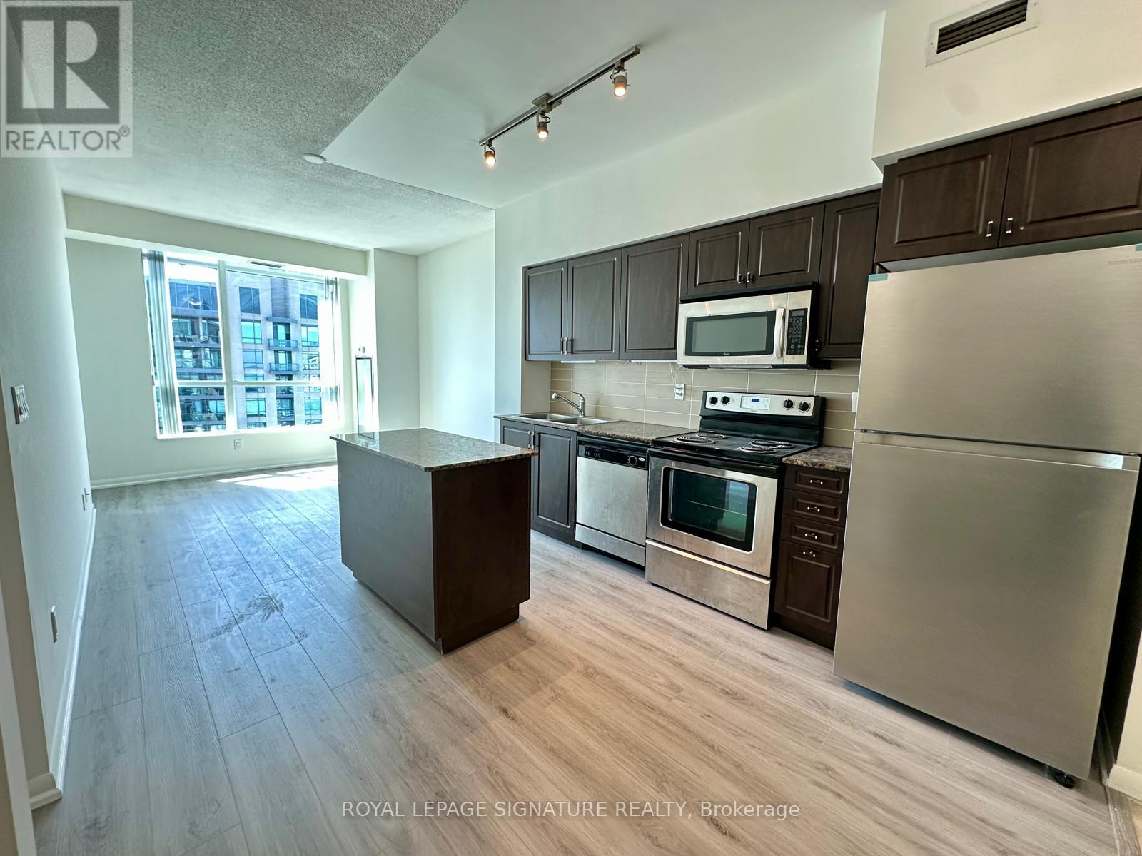 3709 - 215 Fort York Boulevard, Toronto, Ontario  M5V 4A2 - Photo 4 - C13736506