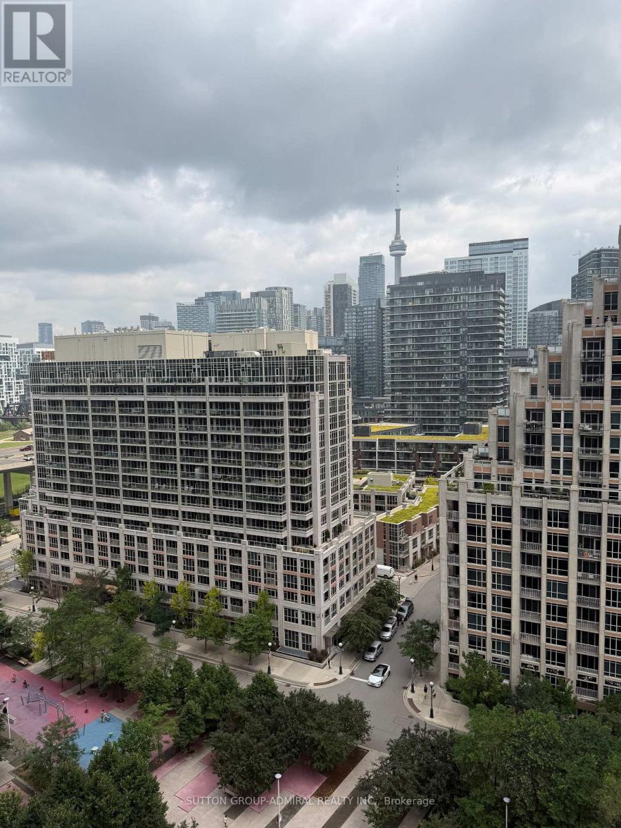 1602 - 215 Fort York Boulevard, Toronto, Ontario  M5V 4A2 - Photo 12 - C13736626