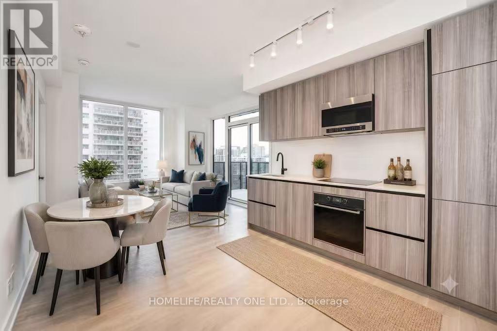 1111 - 117 Broadway Avenue, Toronto, Ontario  M4P 1V3 - Photo 2 - C13736814
