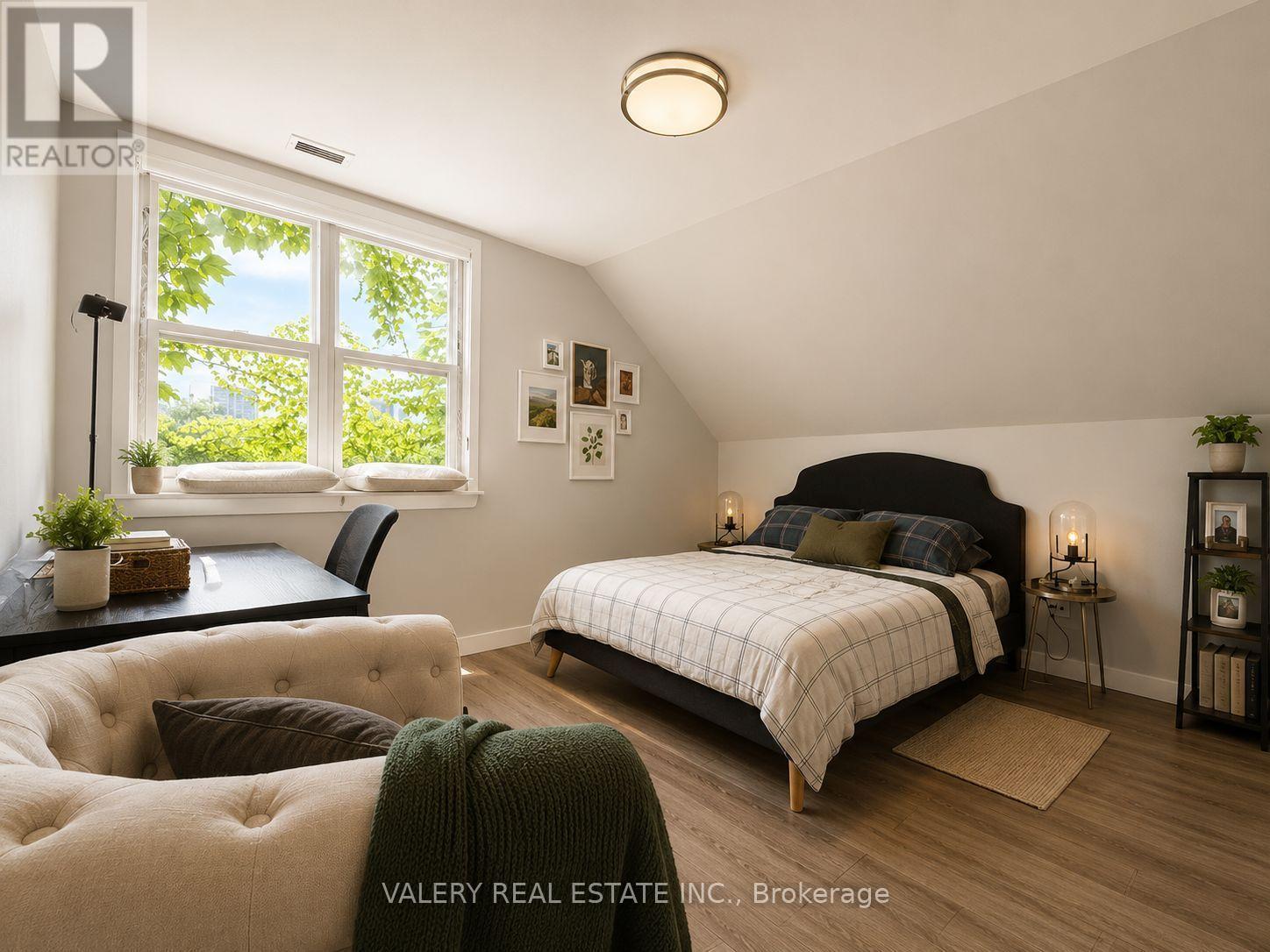 8 - 205 Gerrard Street E, Toronto, Ontario  M5A 2E7 - Photo 6 - C13736832
