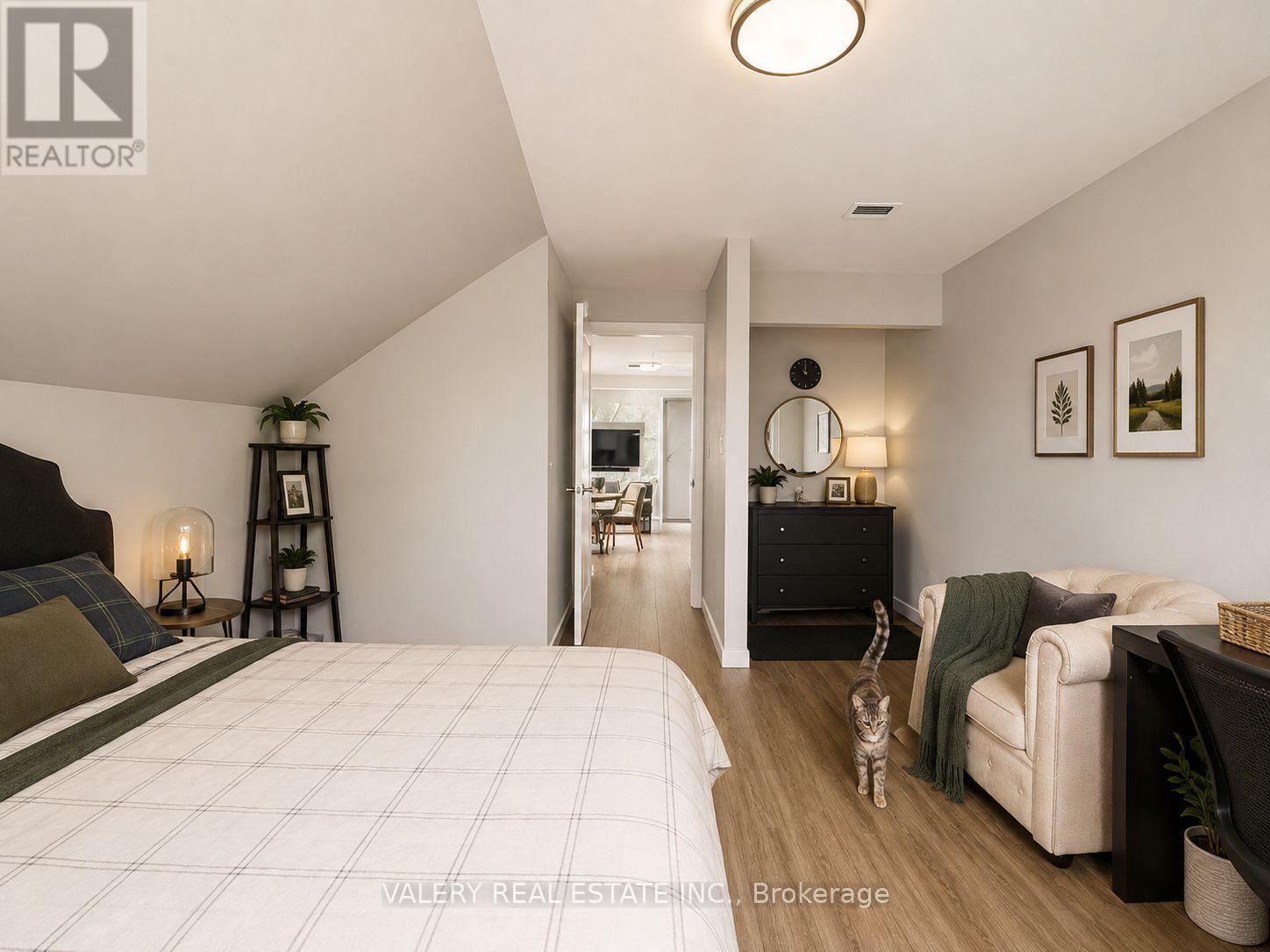 8 - 205 Gerrard Street E, Toronto, Ontario  M5A 2E7 - Photo 7 - C13736832