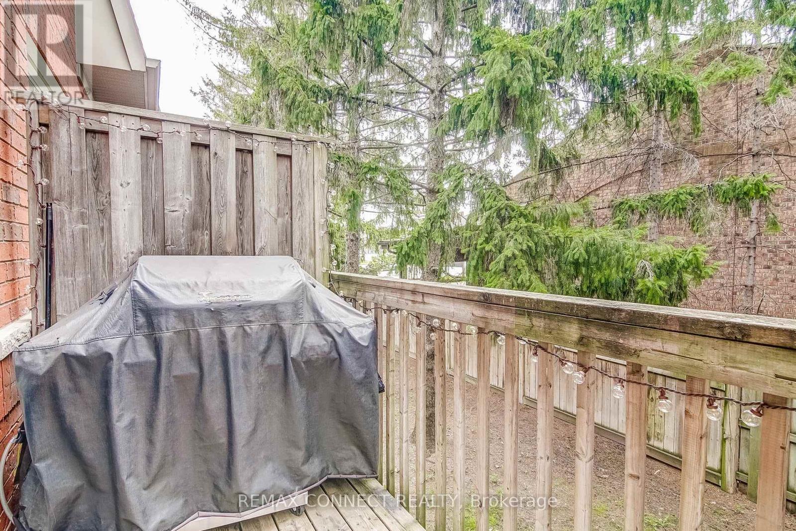 30 - 1701 Finch Avenue, Pickering, Ontario  L1V 0B7 - Photo 32 - E13736482