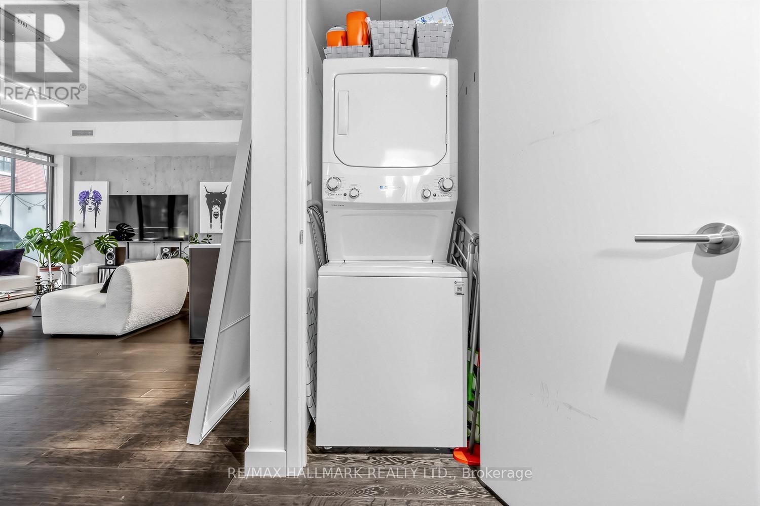 408 - 90 Broadview Avenue, Toronto, Ontario  M4M 0A7 - Photo 18 - E13736492