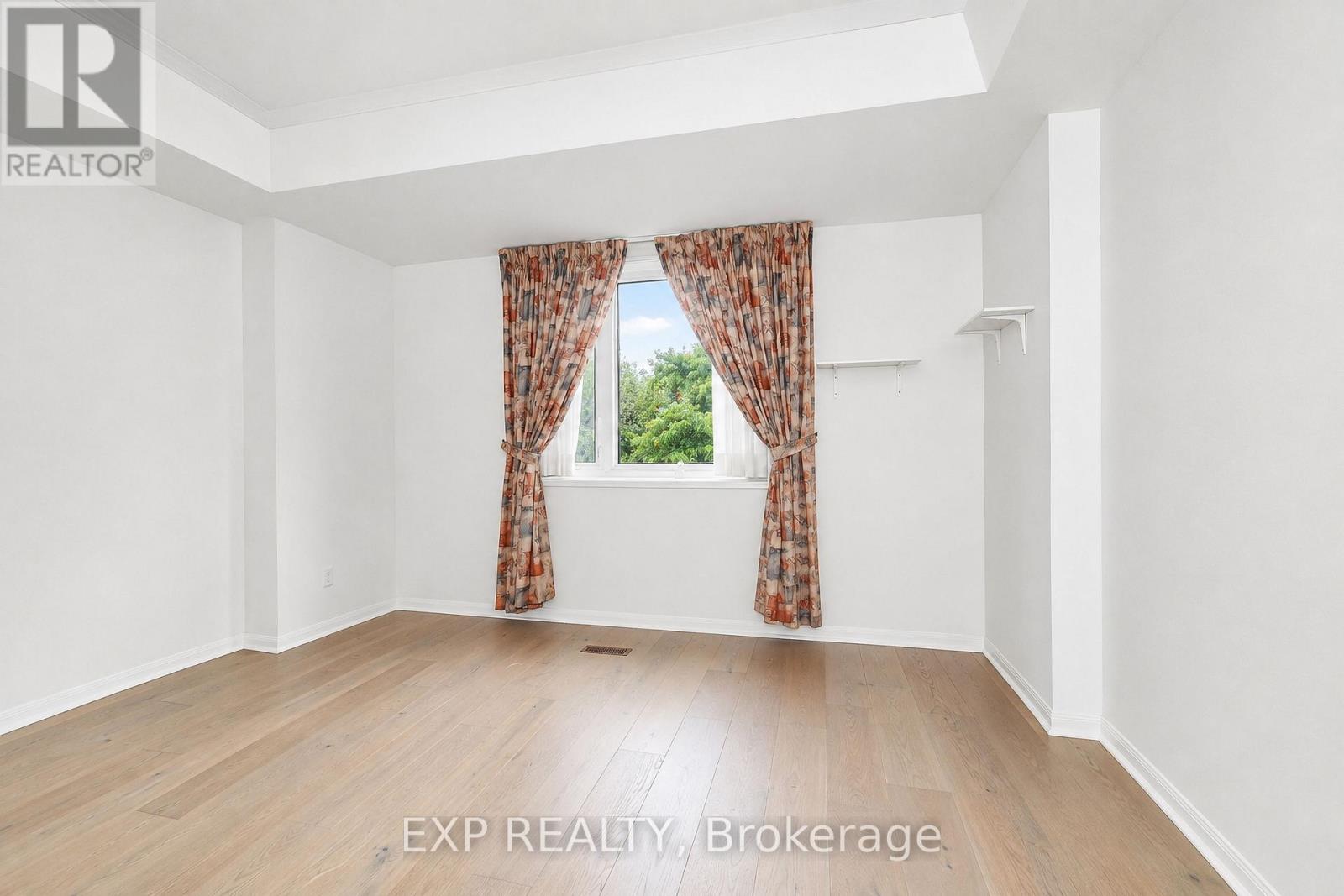 61 Wintermute Boulevard, Toronto, Ontario  M1W 3M7 - Photo 28 - E13736670