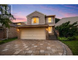 61 WINTERMUTE BOULEVARD, Toronto, Ontario
