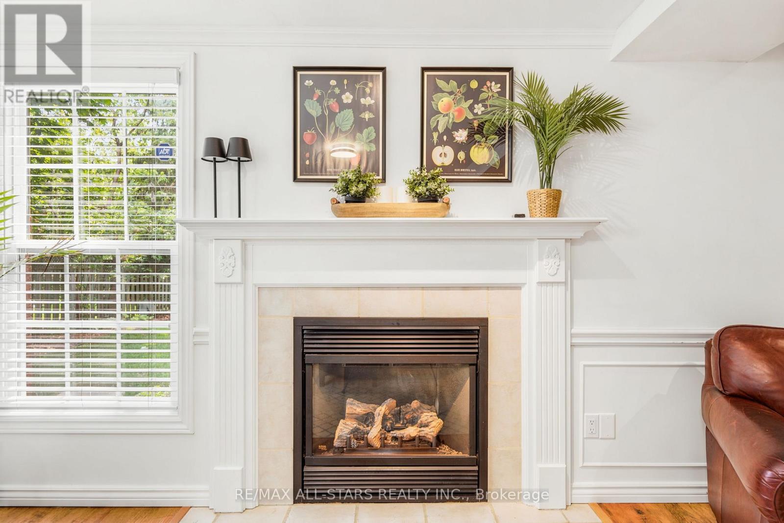 4 Dennis Drive, Ajax, Ontario L1T 4A9 - Photo 12 - E13488262