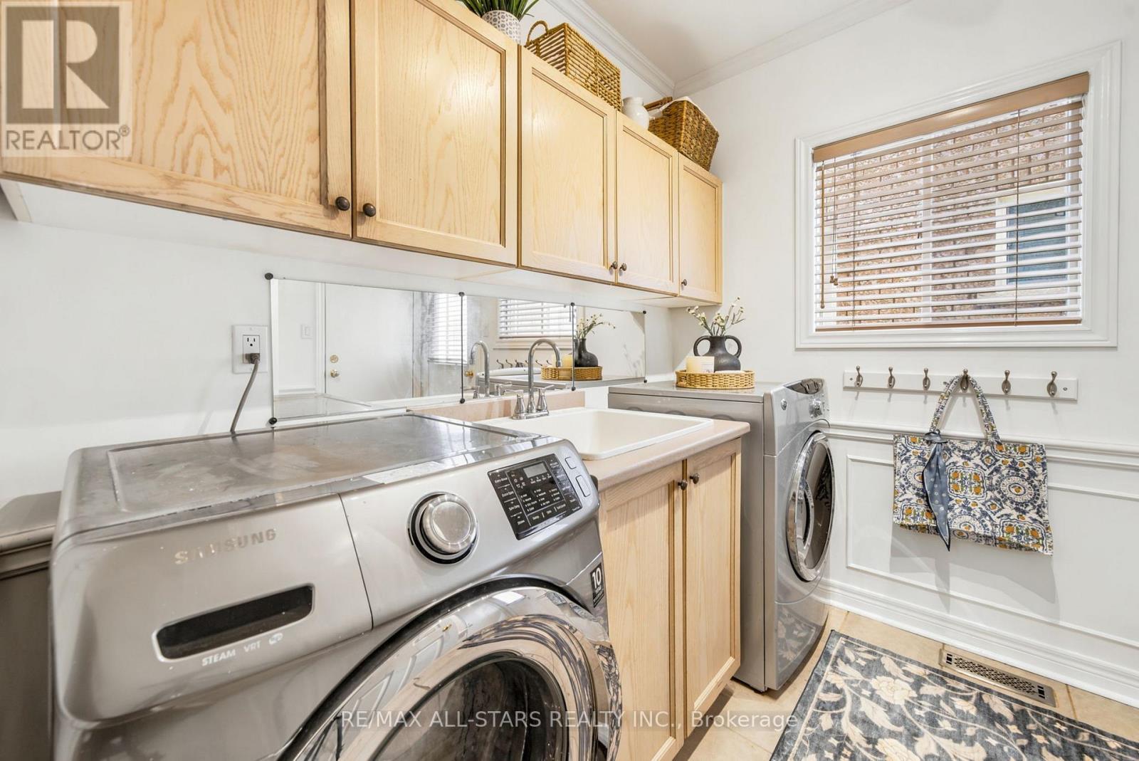 4 Dennis Drive, Ajax, Ontario L1T 4A9 - Photo 39 - E13488262