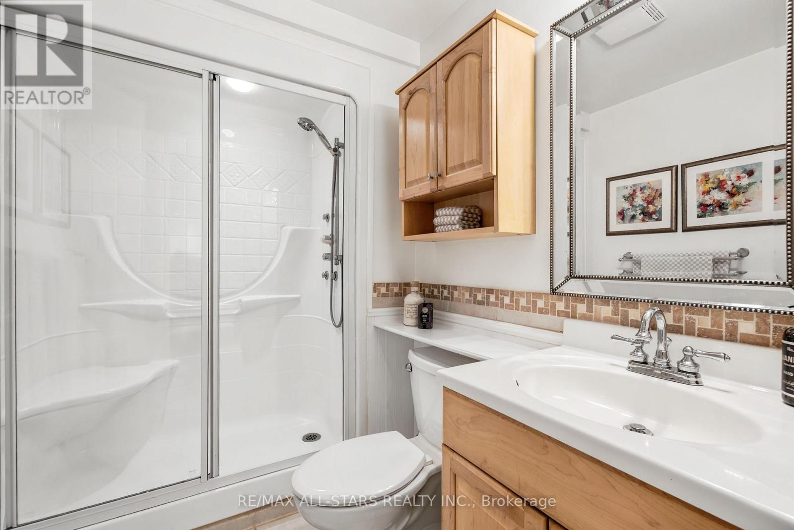 4 Dennis Drive, Ajax, Ontario L1T 4A9 - Photo 36 - E13488262