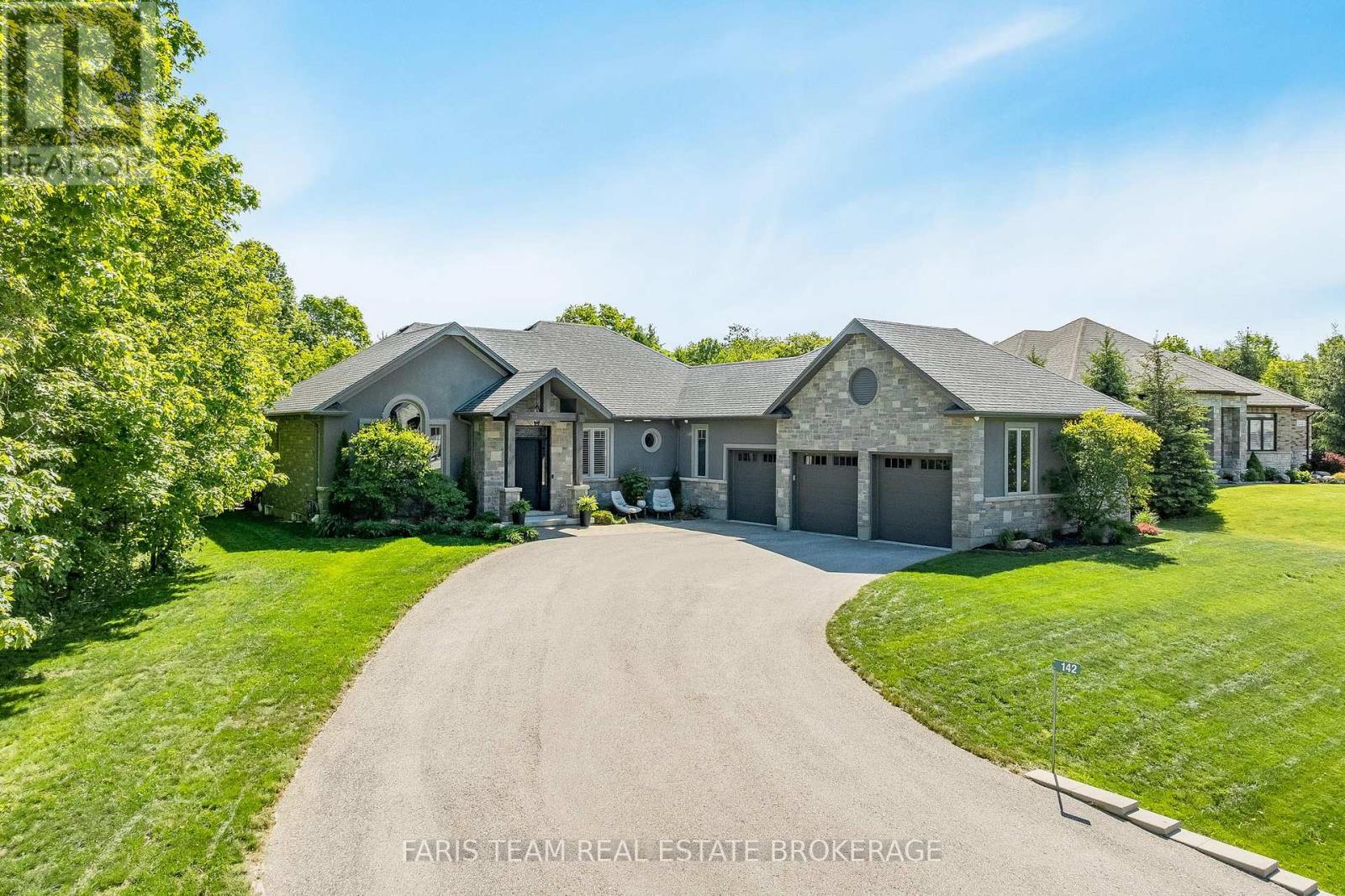 142 Mennill Drive, Springwater, Ontario  L9X 0J2 - Photo 2 - S13248600