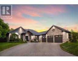 142 MENNILL DRIVE, Springwater, Ontario