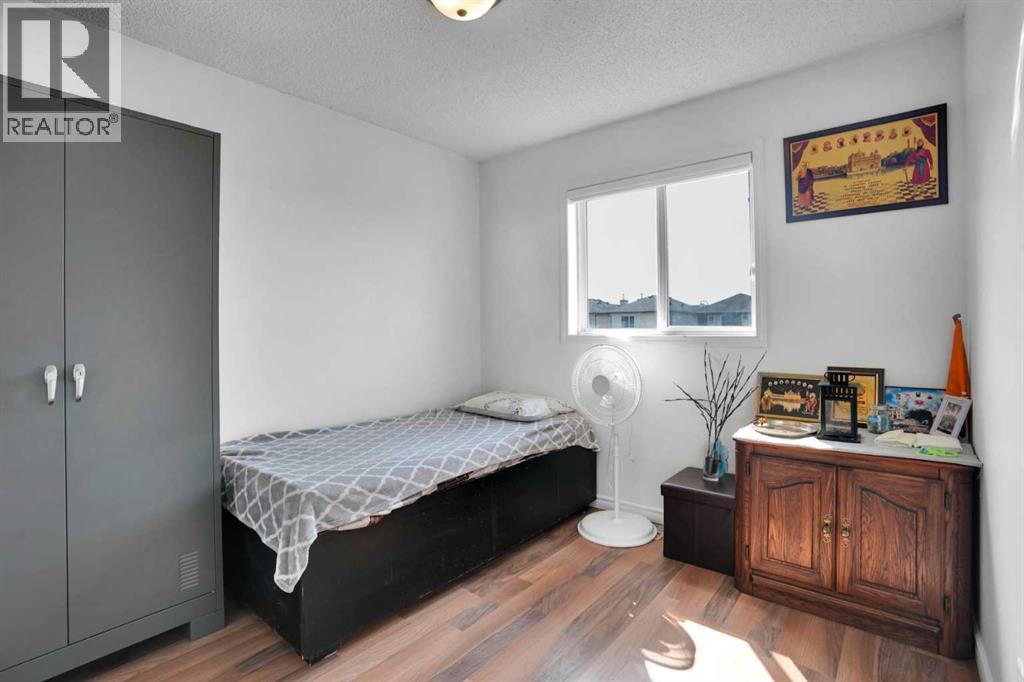 156 Saddlecrest Place Ne, Calgary, Alberta  T3J 5G2 - Photo 19 - A2324877