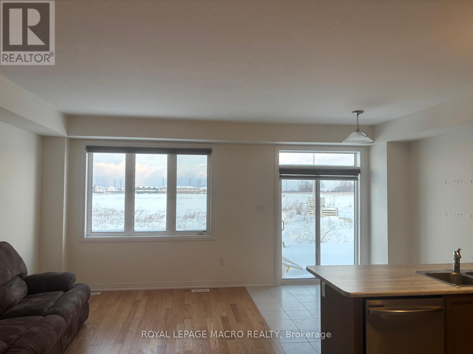106 Selection Heights, Thorold, Ontario  L2V 0N7 - Photo 9 - X12741508
