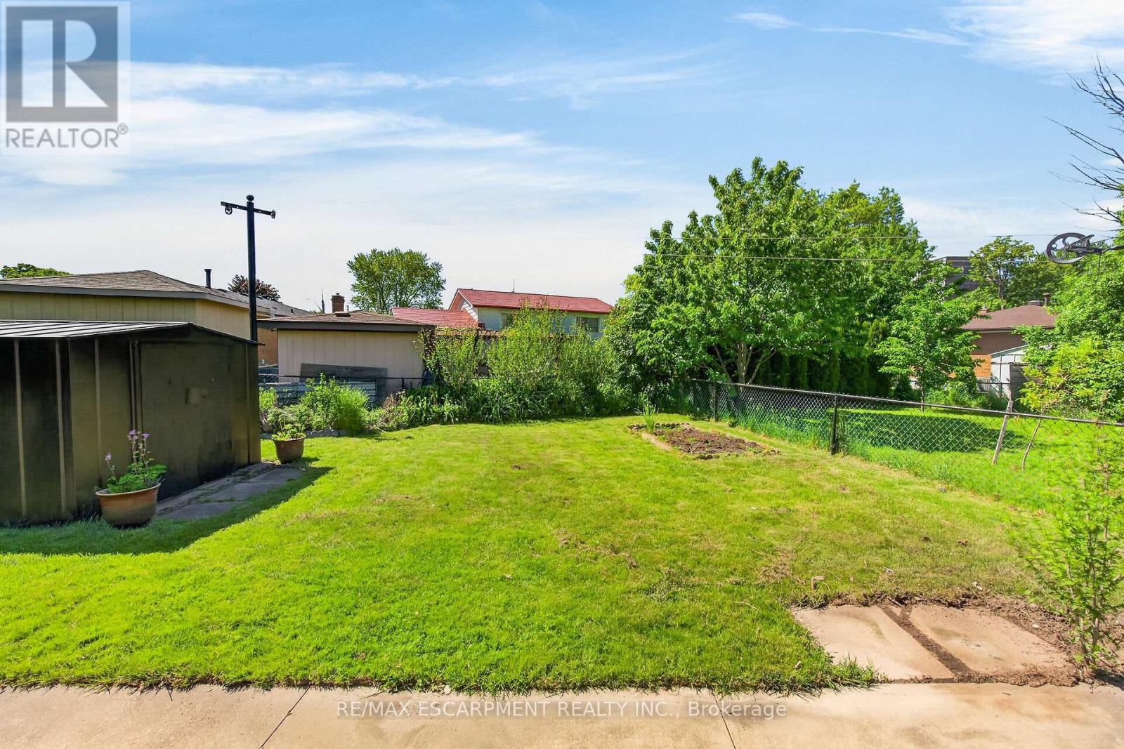 83 Riverdale Drive, Hamilton, Ontario  L8E 1K2 - Photo 49 - X13220740