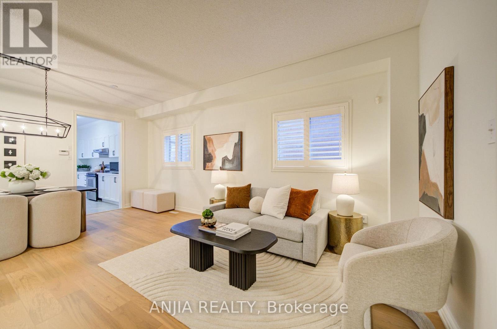 94 Cynthia Jean Street, Markham, Ontario  L6C 2W6 - Photo 6 - N13736490