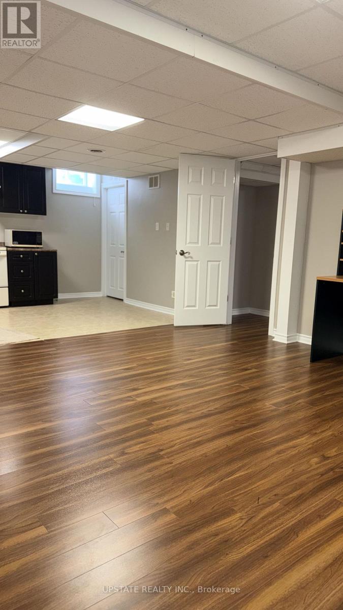 (Basement) - 135 Via Carmine Avenue, Vaughan, Ontario  L4H 1Z9 - Photo 6 - N13736614