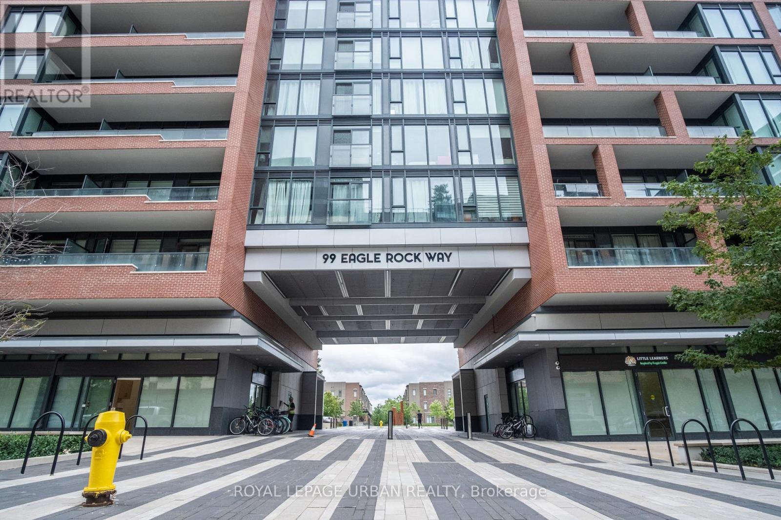 817 - 99 Eagle Rock Way, Vaughan, Ontario  L6A 5A7 - Photo 1 - N13736674