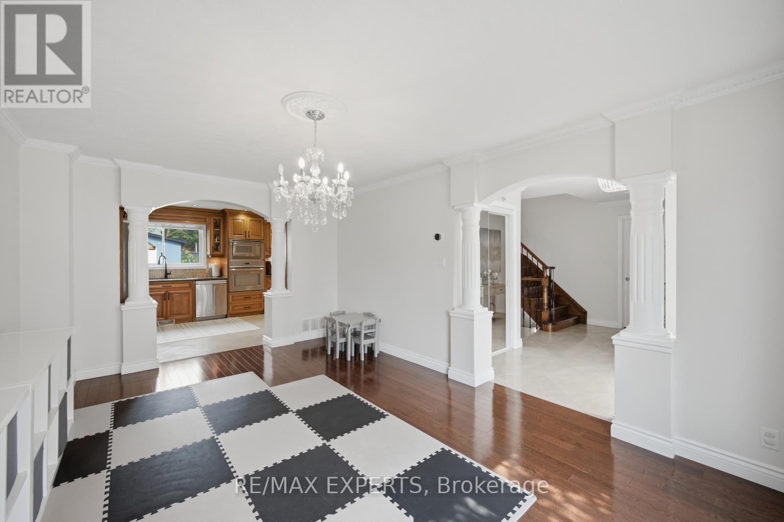 444 Maplegrove Avenue, Bradford West Gwillimbury, Ontario  L3Z 2V6 - Photo 12 - N13736846
