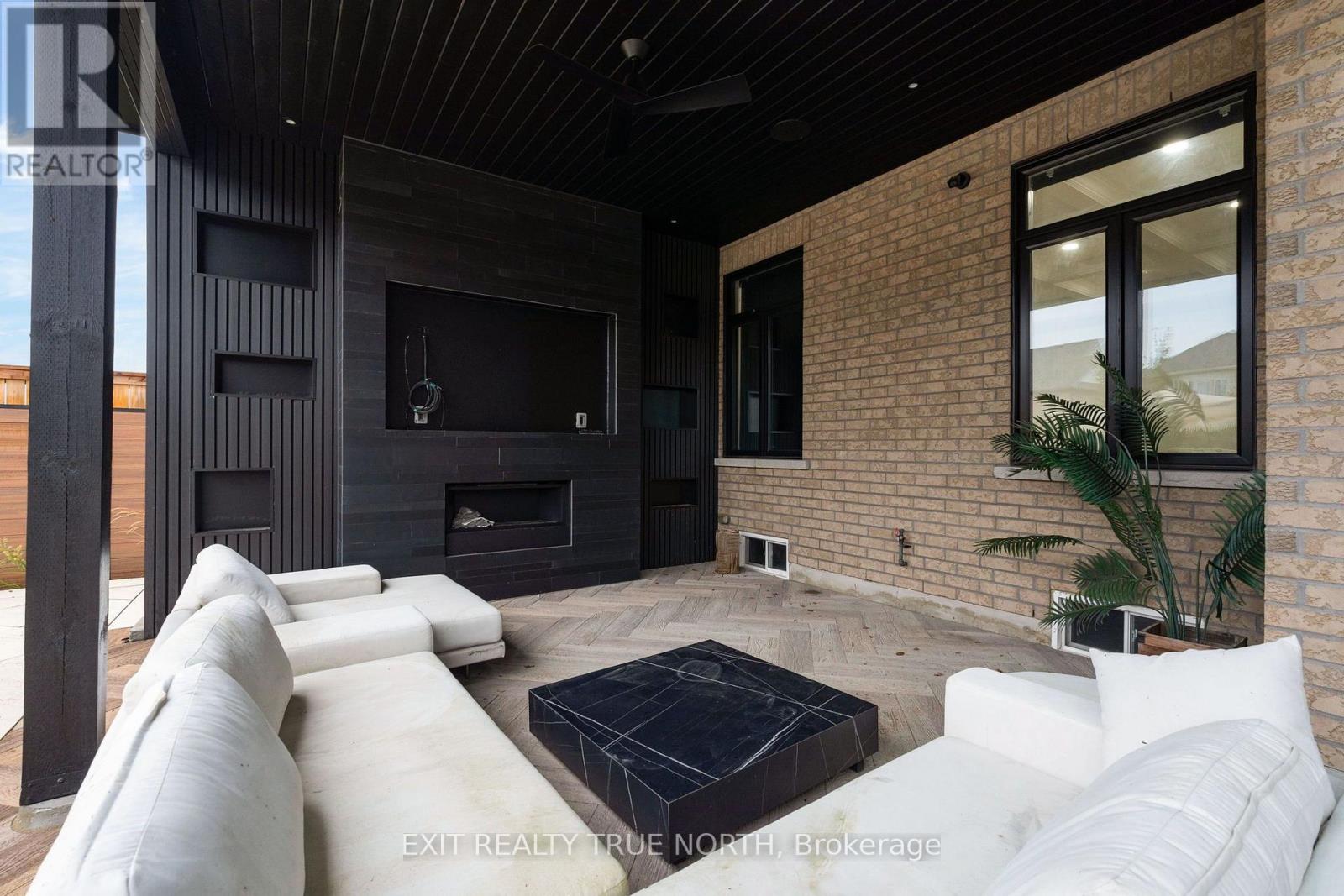 106 Rugman Crescent, Springwater, Ontario  L9X 2A5 - Photo 13 - S13736522