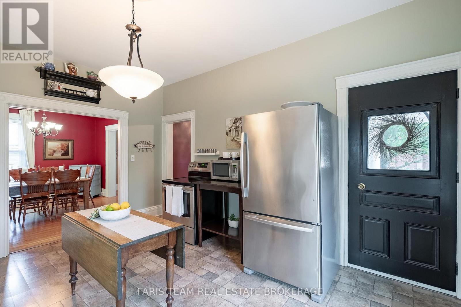 421 Midland Avenue, Midland, Ontario  L4R 3L2 - Photo 8 - S13736606