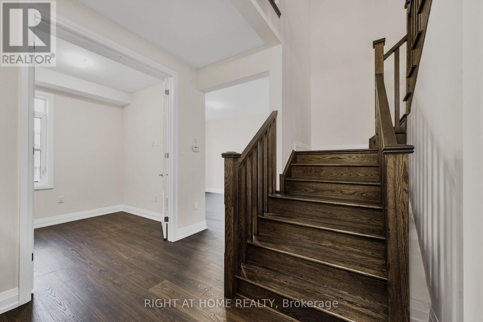 51 Bearberry Road, Springwater, Ontario  L9X 2E1 - Photo 25 - S13736766