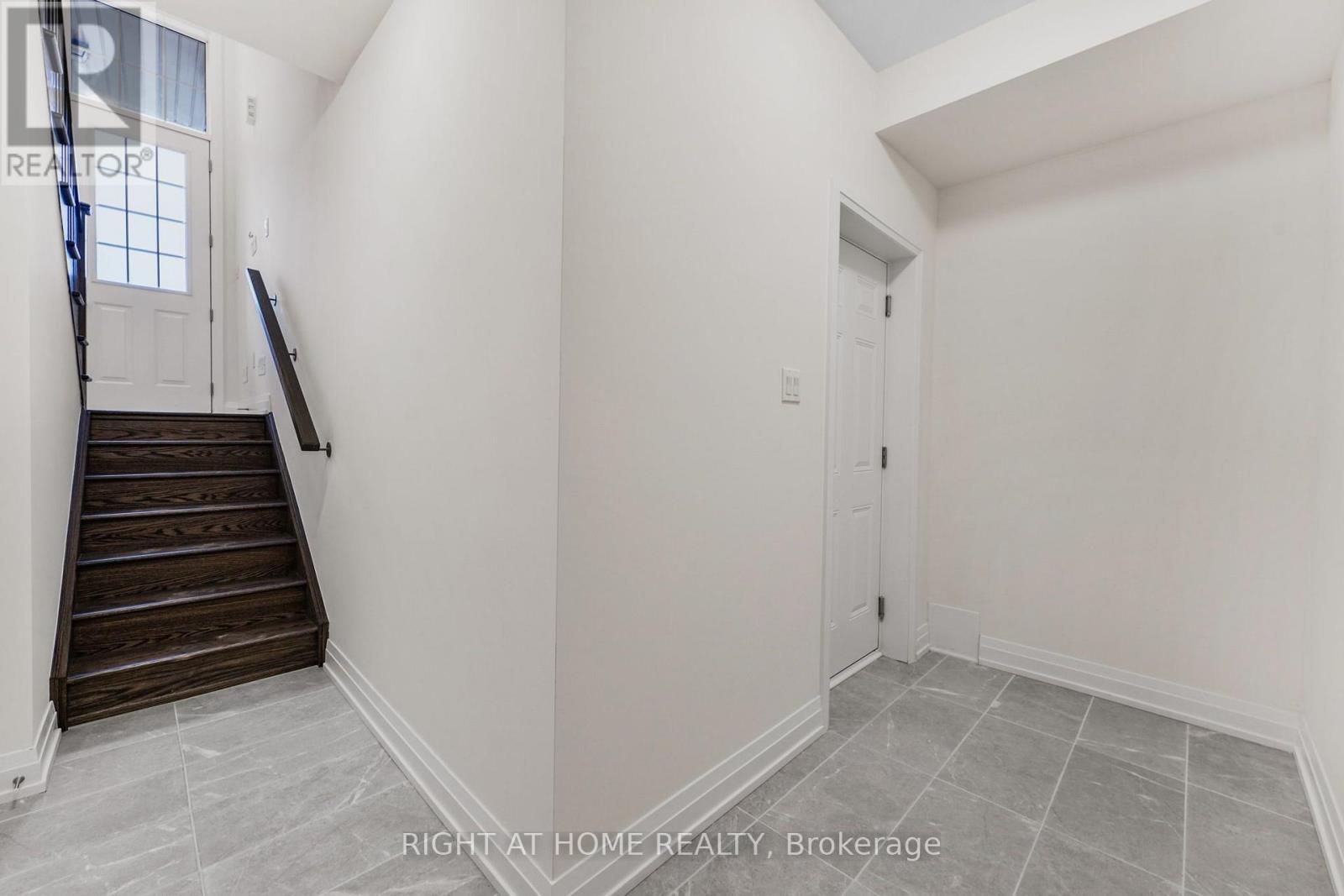 51 Bearberry Road, Springwater, Ontario  L9X 2E1 - Photo 37 - S13736766