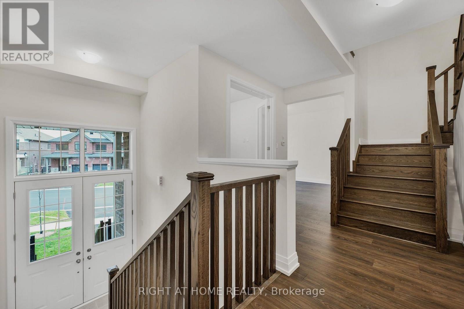 51 Bearberry Road, Springwater, Ontario  L9X 2E1 - Photo 6 - S13736766
