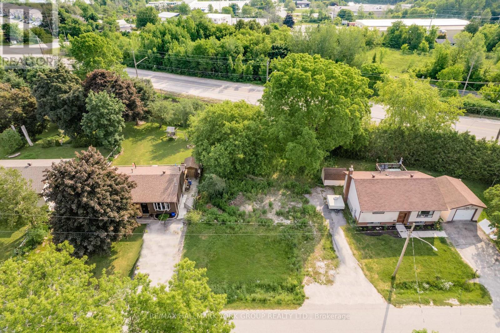 10 First Street, Orillia, Ontario  L3V 4A9 - Photo 8 - S13736770