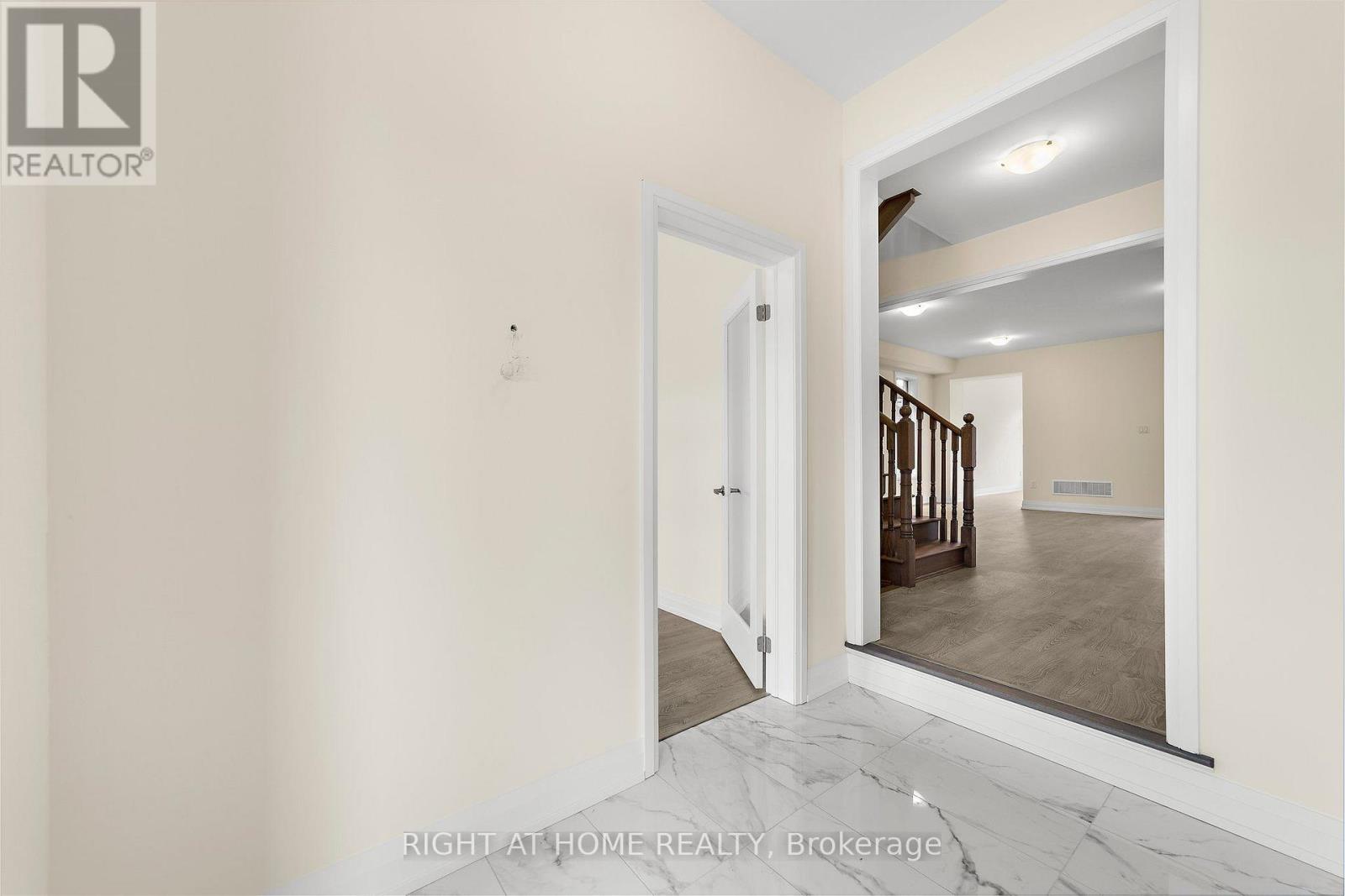 46 Daffodil Road, Springwater, Ontario  L9X 2E1 - Photo 13 - S13736784