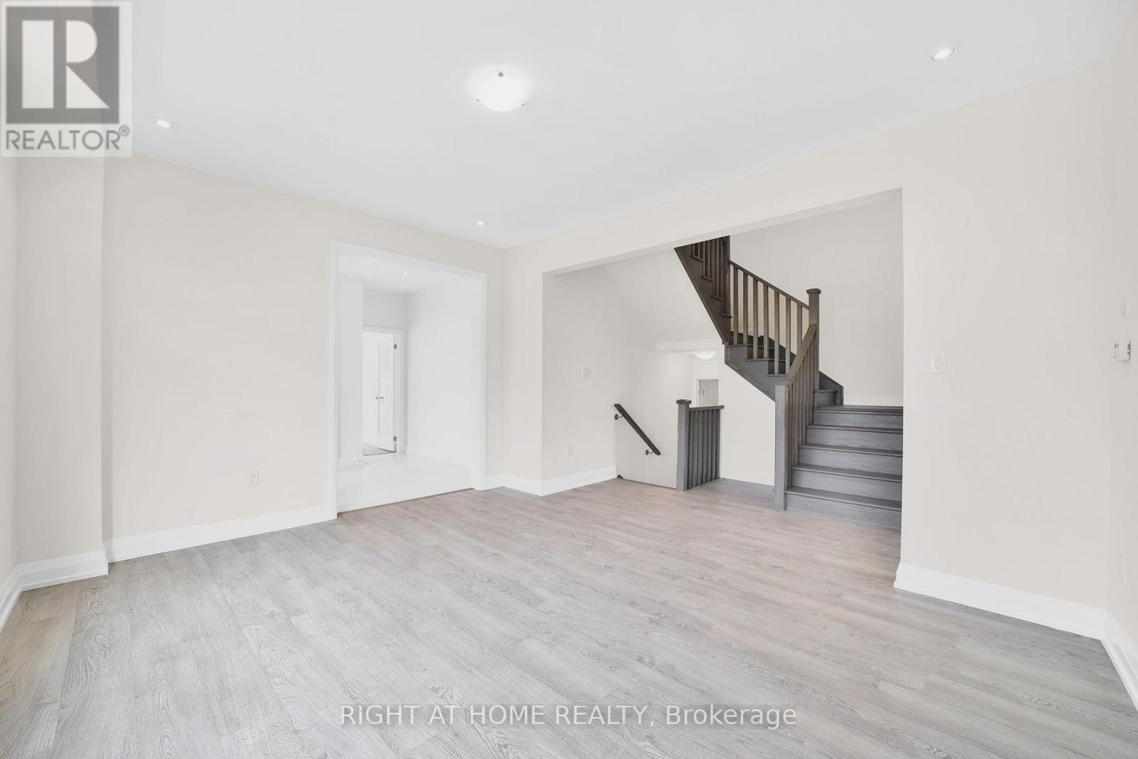 46 Bearberry Road, Springwater, Ontario  L9X 2E1 - Photo 7 - S13736788