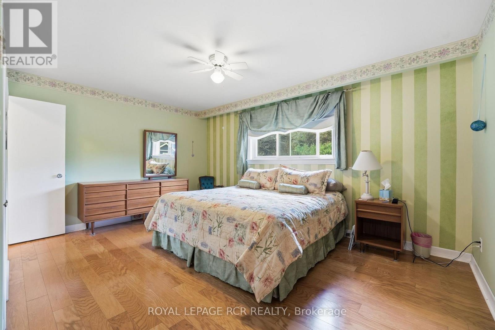 71 Birchview Crescent, Caledon, Ontario  L7E 3X2 - Photo 16 - W13736548