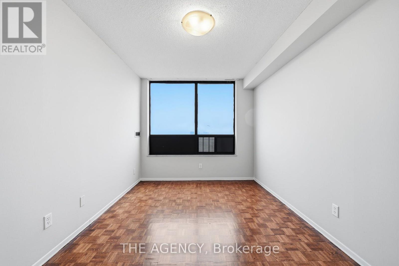 1910a - 2350 Dundas Street W, Toronto, Ontario  M6P 4B1 - Photo 11 - W13736574