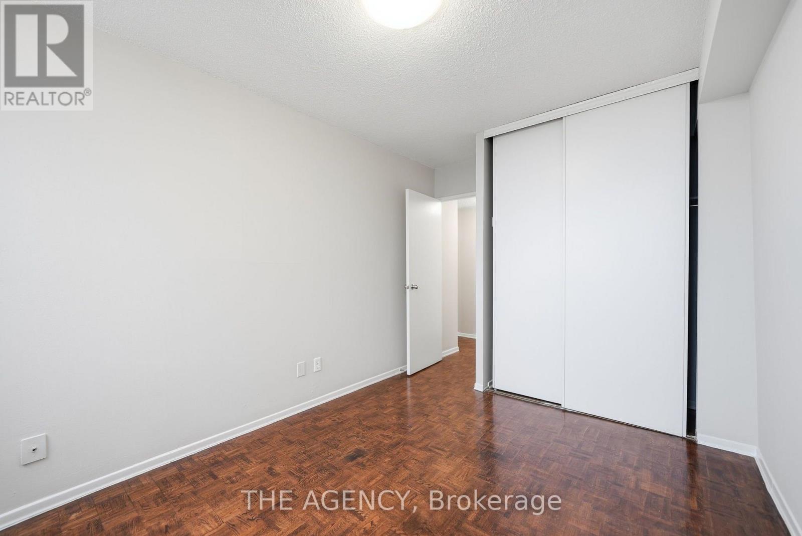 2204a - 2350 Dundas Street W, Toronto, Ontario  M6P 4B1 - Photo 6 - W13736624