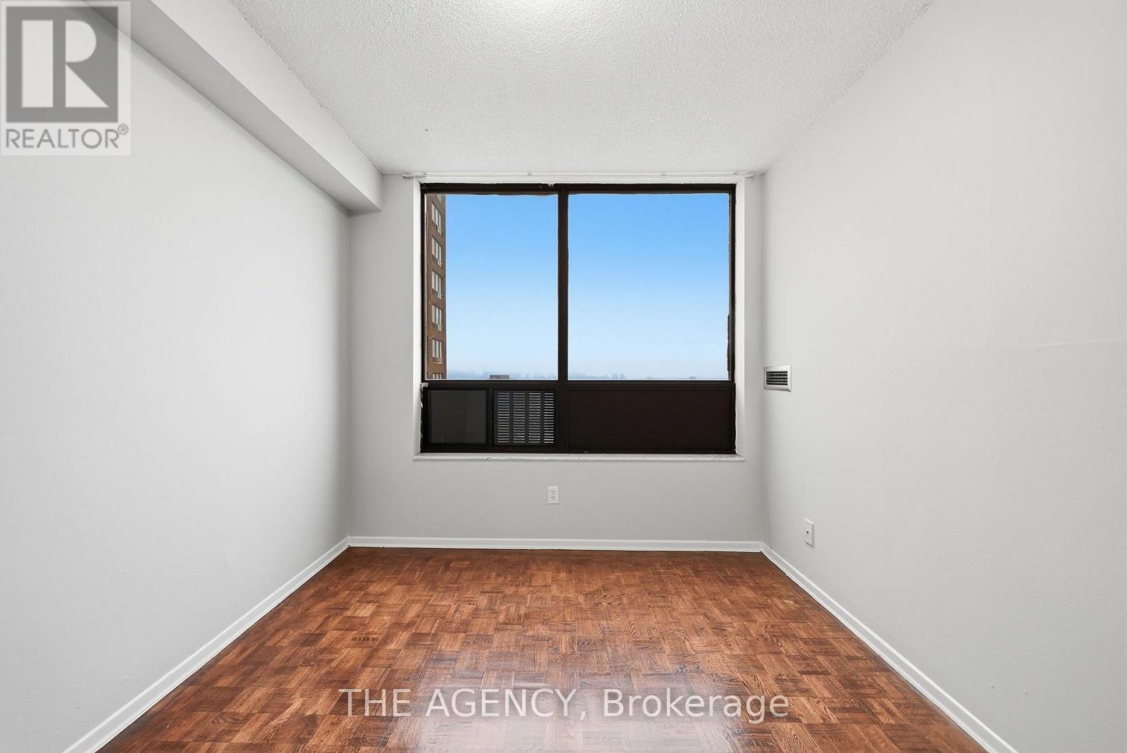 2204a - 2350 Dundas Street W, Toronto, Ontario  M6P 4B1 - Photo 8 - W13736624