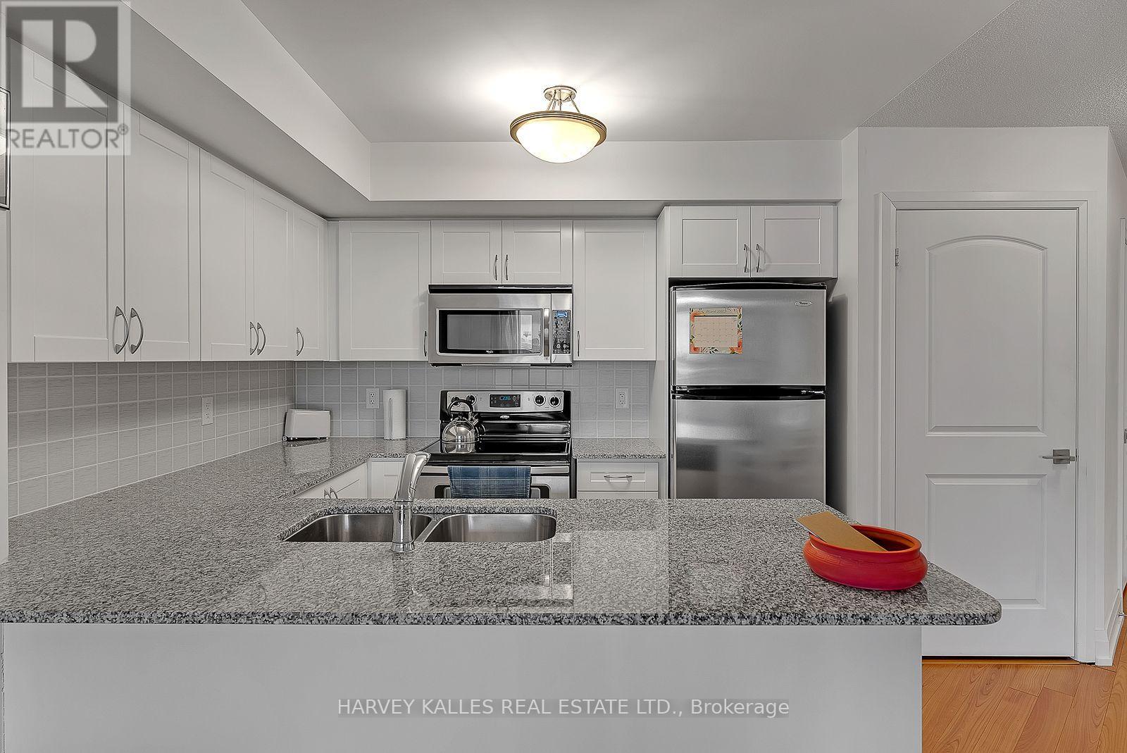 1021 - 1060 Sheppard Avenue W, Toronto, Ontario  M3J 0G7 - Photo 12 - W13736628