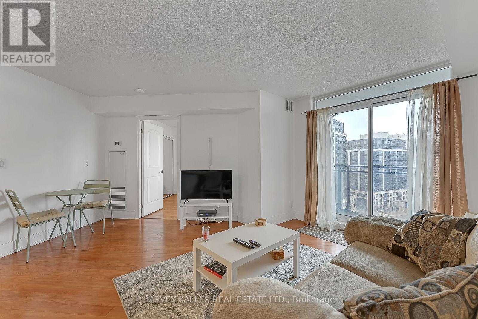 1021 - 1060 Sheppard Avenue W, Toronto, Ontario  M3J 0G7 - Photo 17 - W13736628