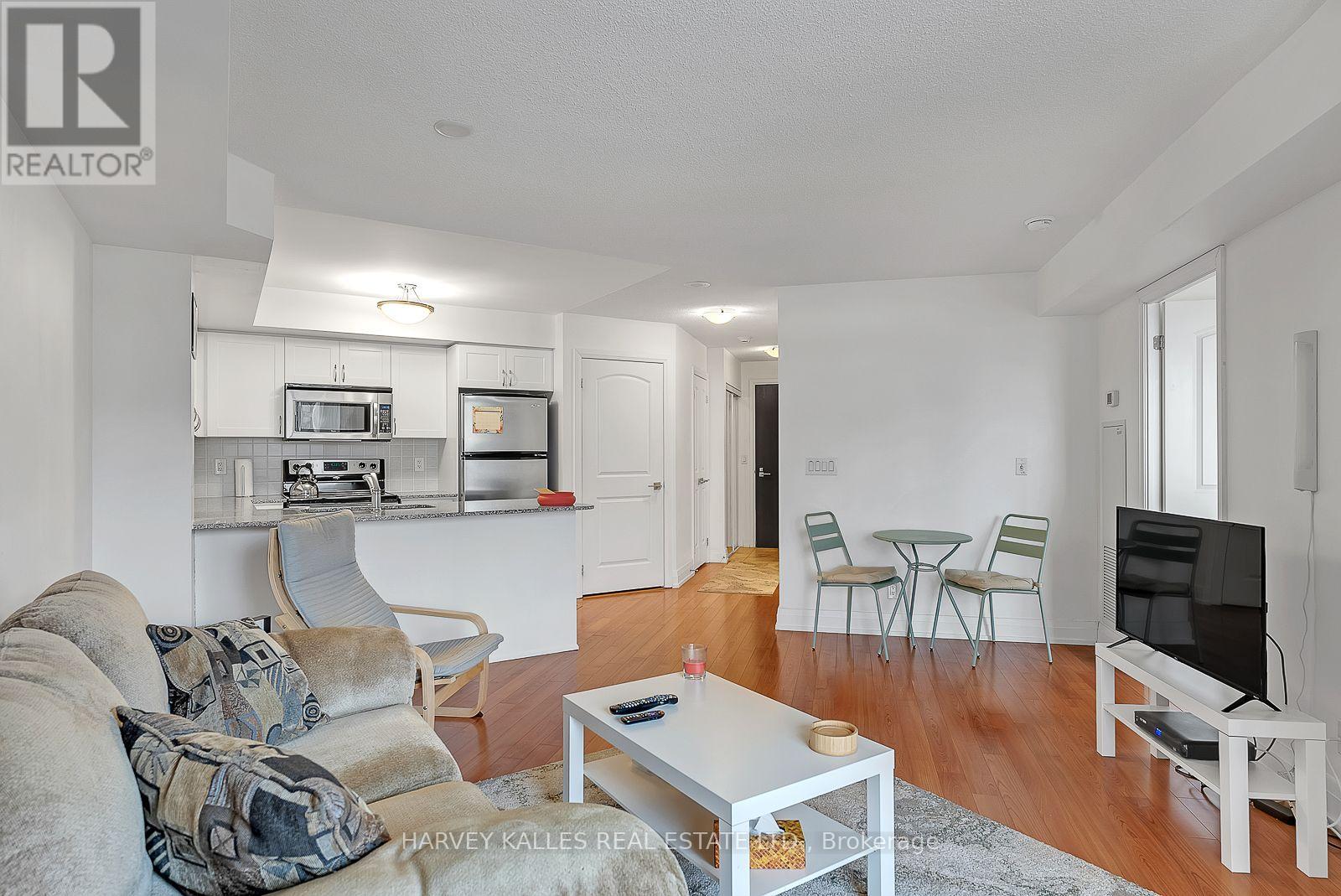 1021 - 1060 Sheppard Avenue W, Toronto, Ontario  M3J 0G7 - Photo 18 - W13736628