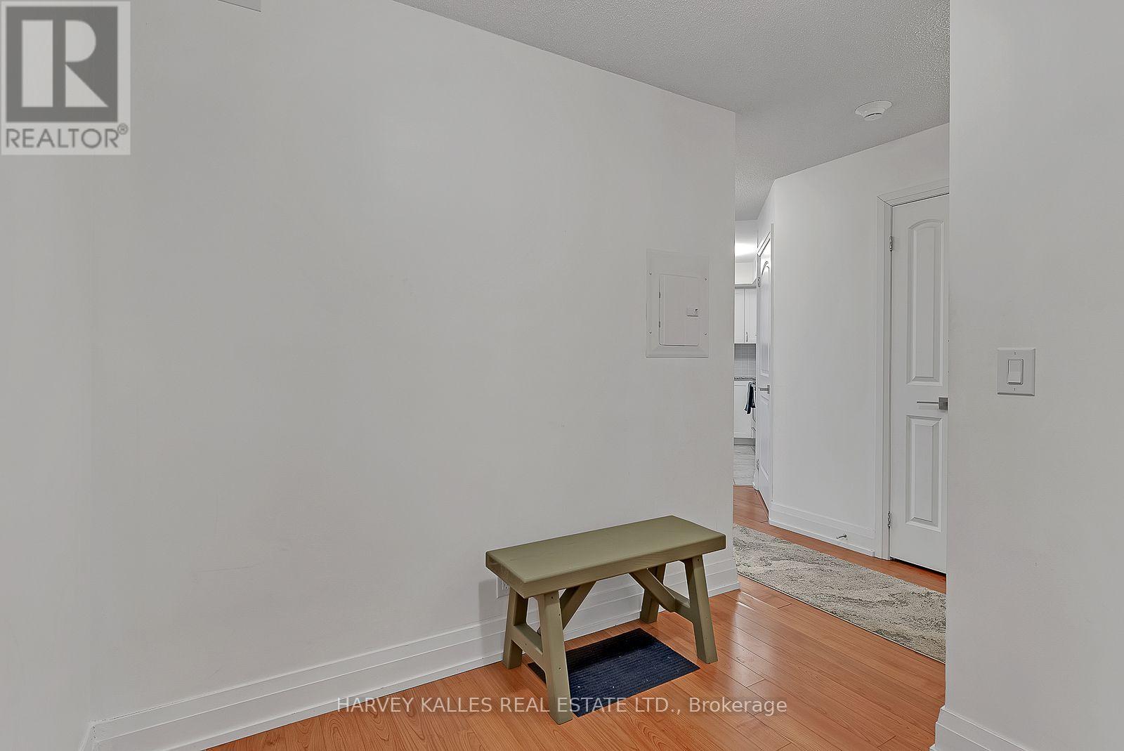 1021 - 1060 Sheppard Avenue W, Toronto, Ontario  M3J 0G7 - Photo 6 - W13736628