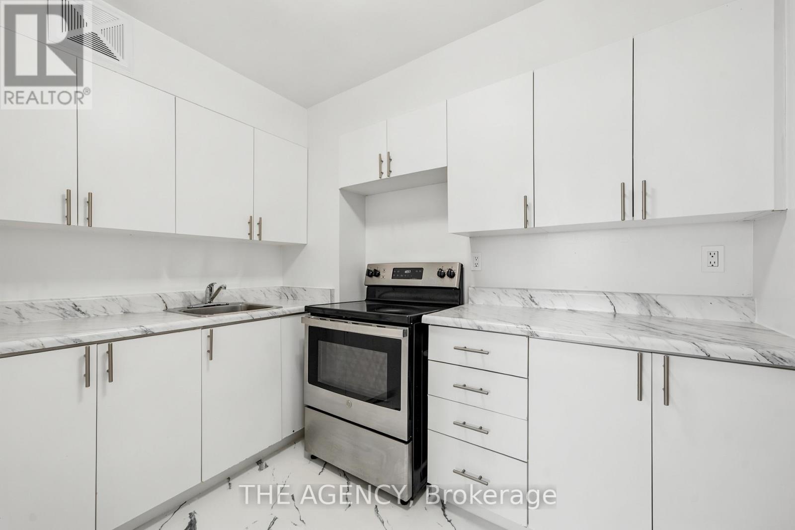 2511a - 2350 Dundas Street W, Toronto, Ontario  M6P 4B1 - Photo 7 - W13736632