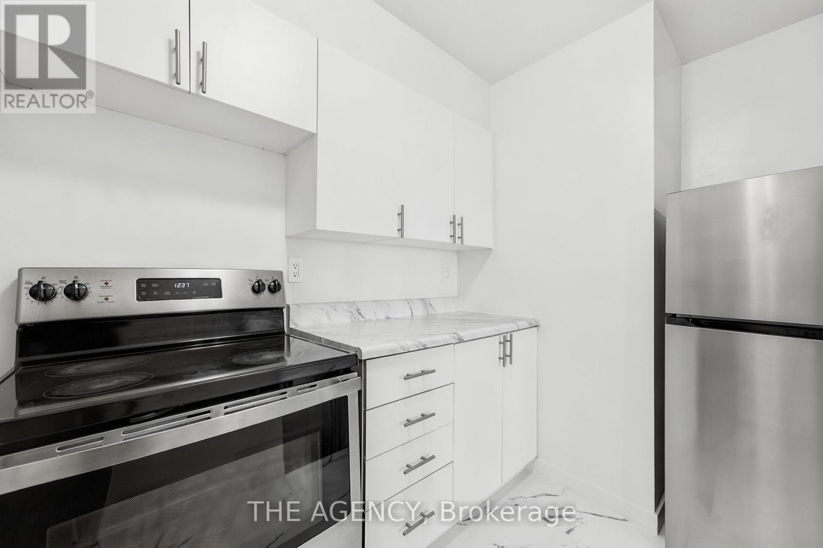 2511a - 2350 Dundas Street W, Toronto, Ontario  M6P 4B1 - Photo 8 - W13736632