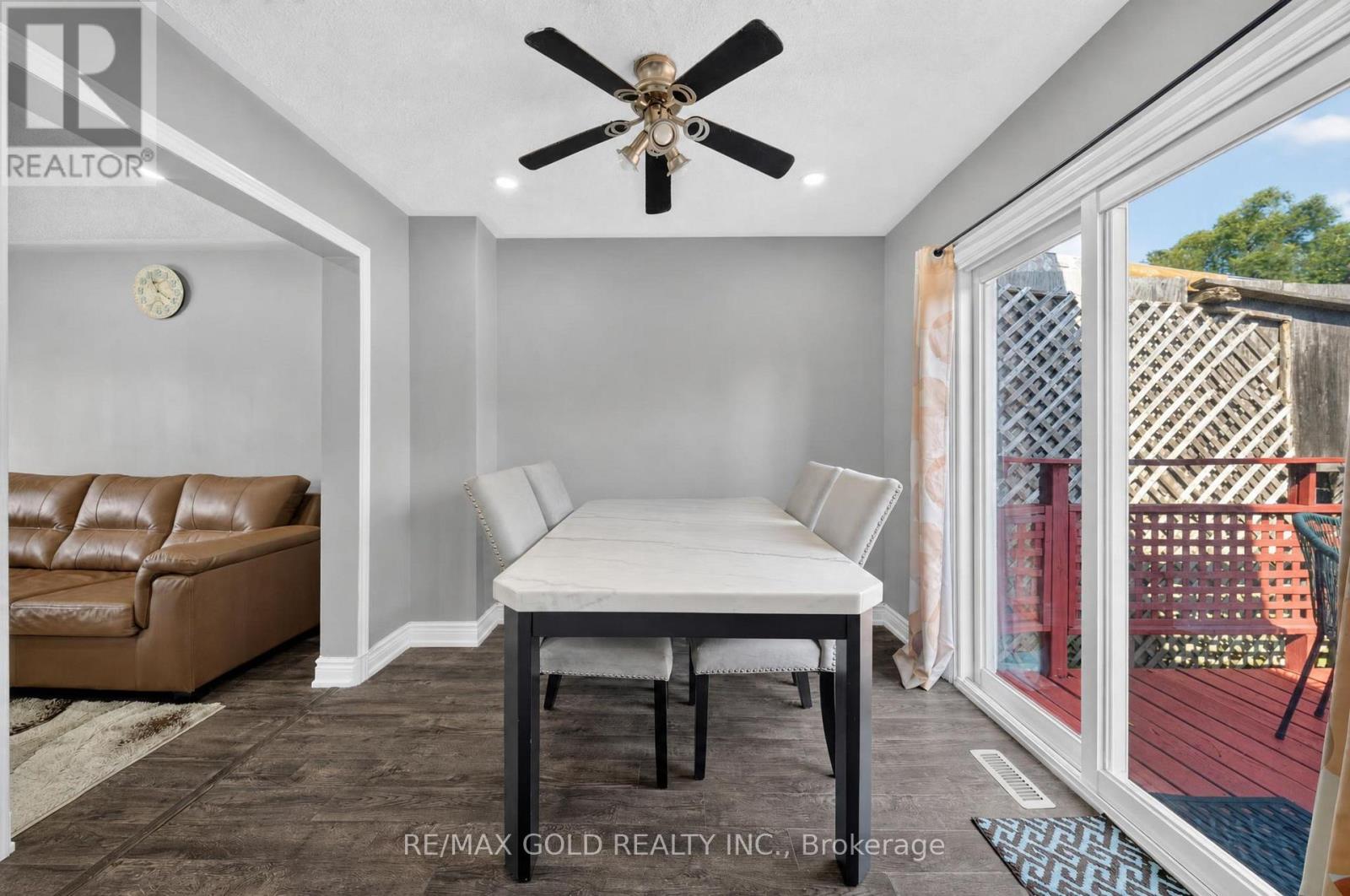 8 Earnscliffe Gate, Brampton, Ontario  L6T 3B3 - Photo 14 - W13736634