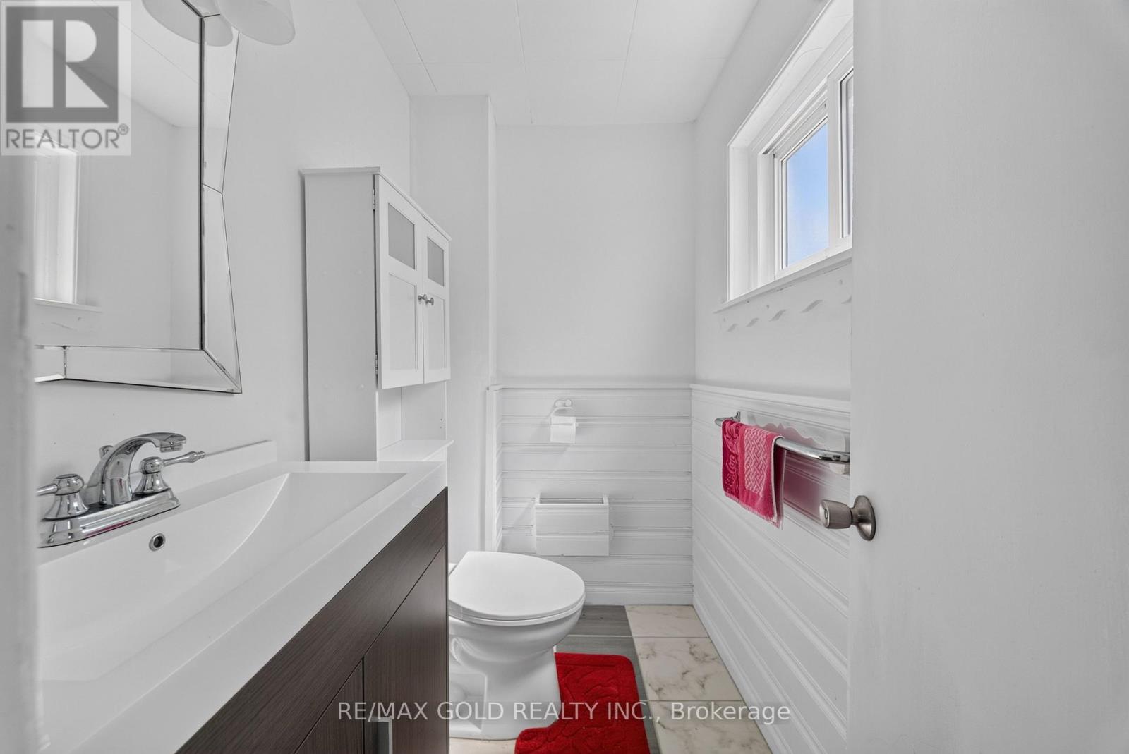8 Earnscliffe Gate, Brampton, Ontario  L6T 3B3 - Photo 17 - W13736634