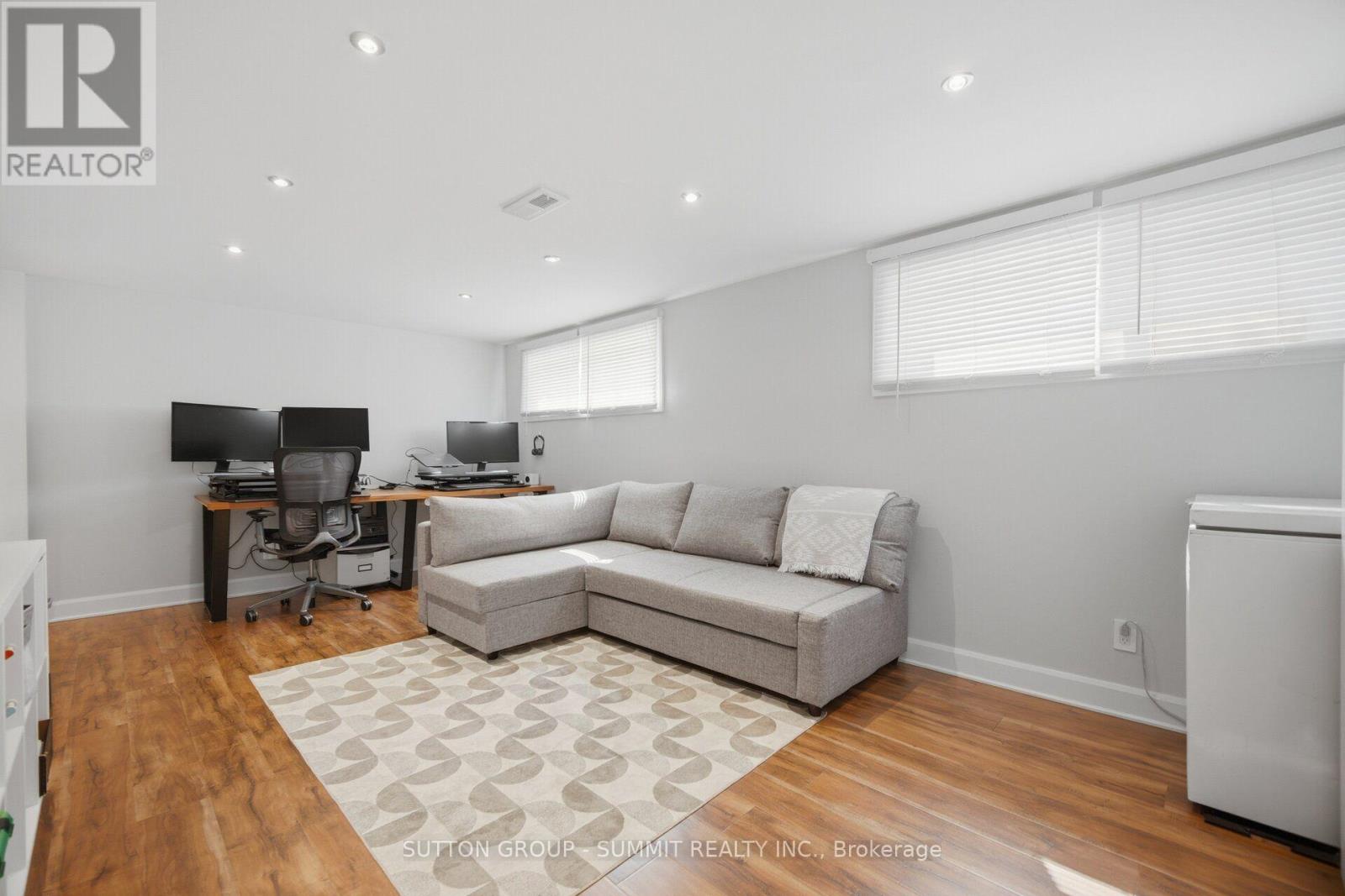 1 Lagos Road, Toronto, Ontario  M9W 4E3 - Photo 17 - W13736644