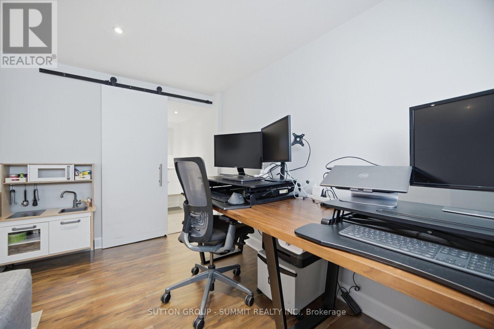 1 Lagos Road, Toronto, Ontario  M9W 4E3 - Photo 21 - W13736644