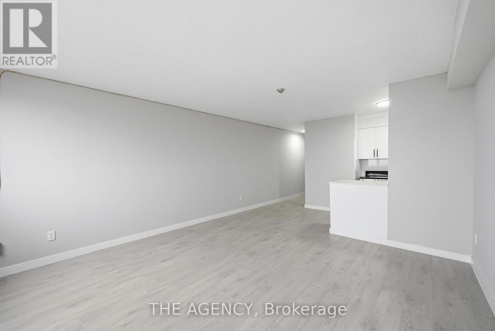 2808B - 2360 DUNDAS STREET W, Toronto, Ontario