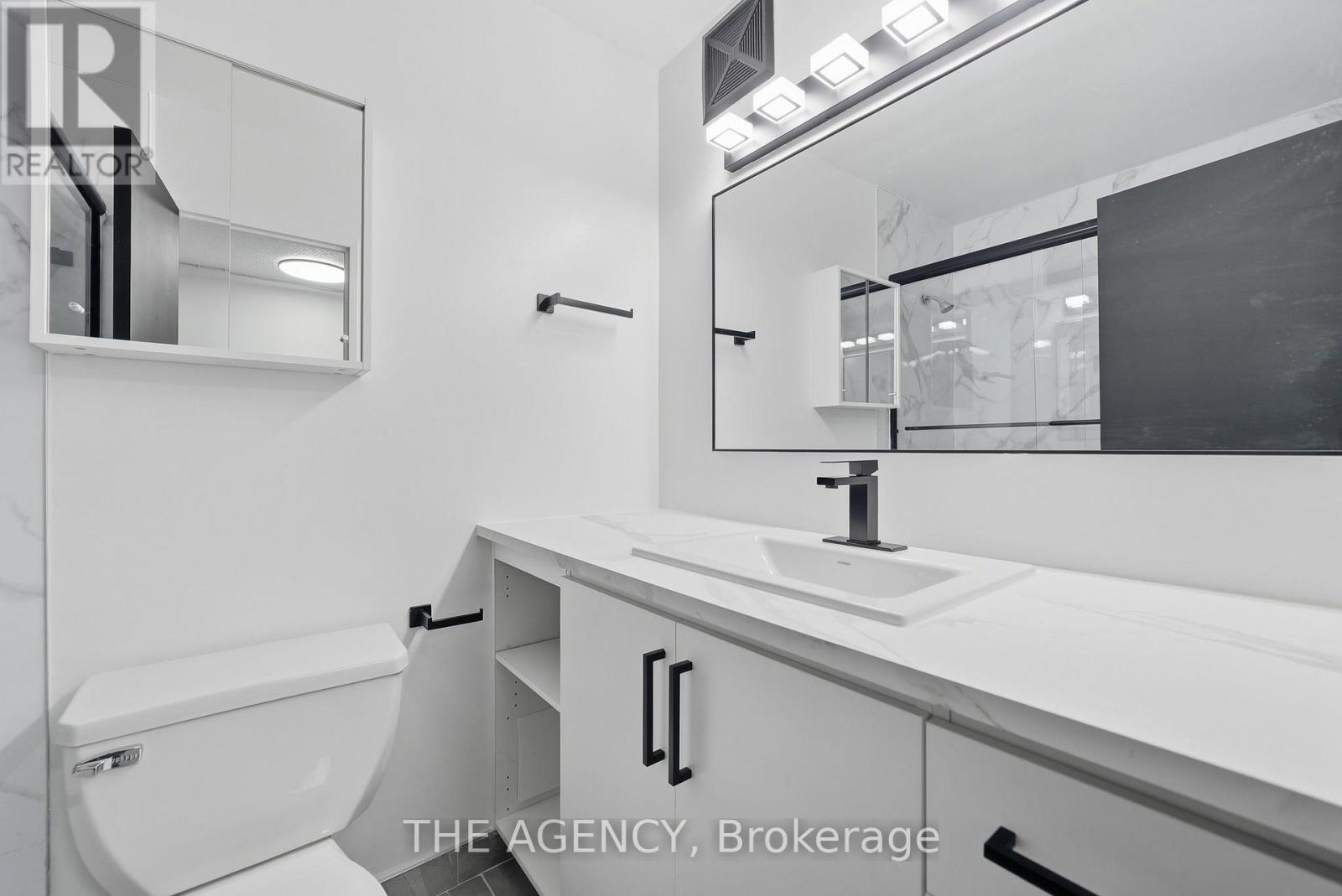 2808b - 2360 Dundas Street W, Toronto, Ontario  M6P 4B2 - Photo 13 - W13736646