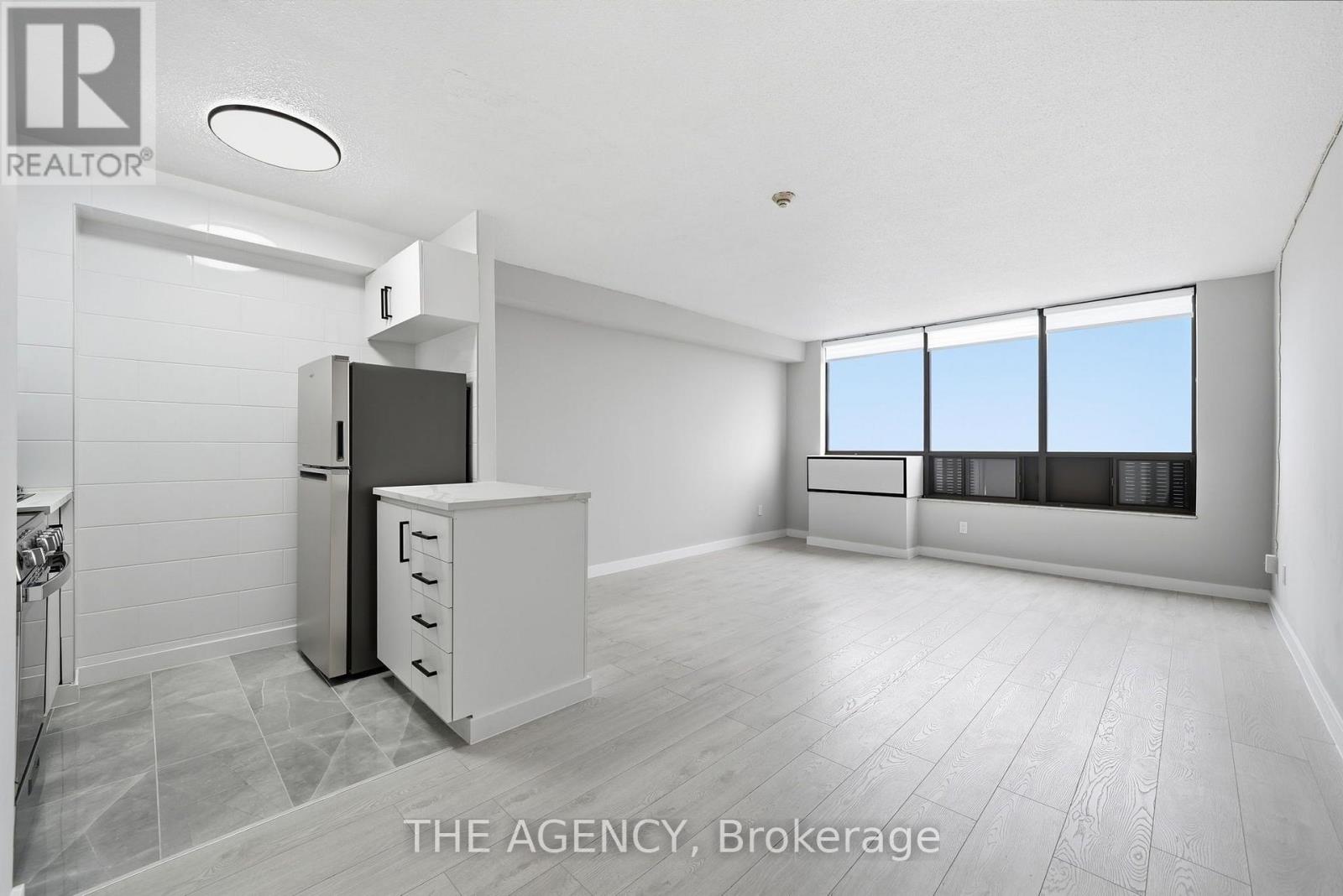 2808b - 2360 Dundas Street W, Toronto, Ontario  M6P 4B2 - Photo 5 - W13736646