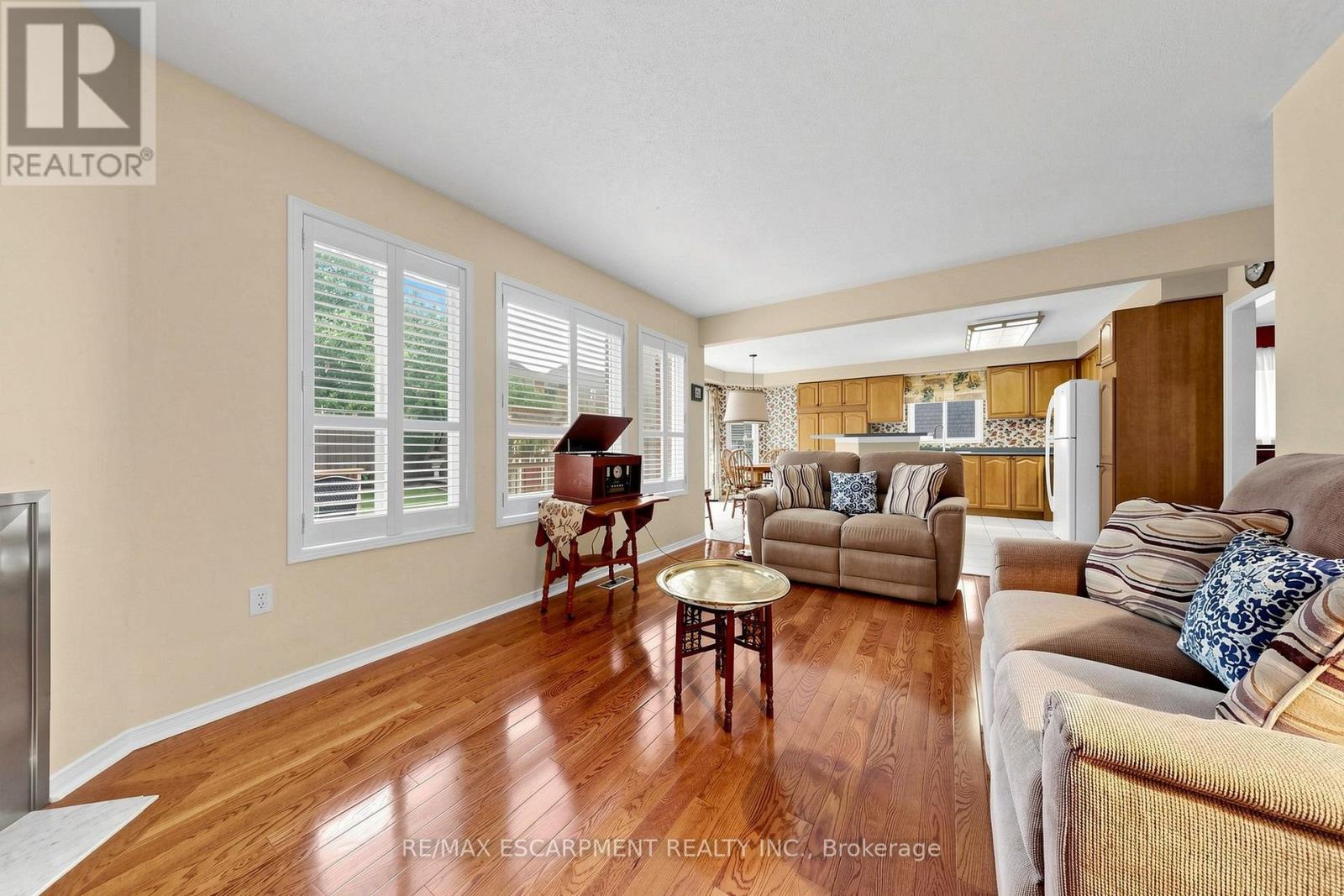 2942 Coulson Court, Mississauga, Ontario  L5M 5S8 - Photo 12 - W13736672