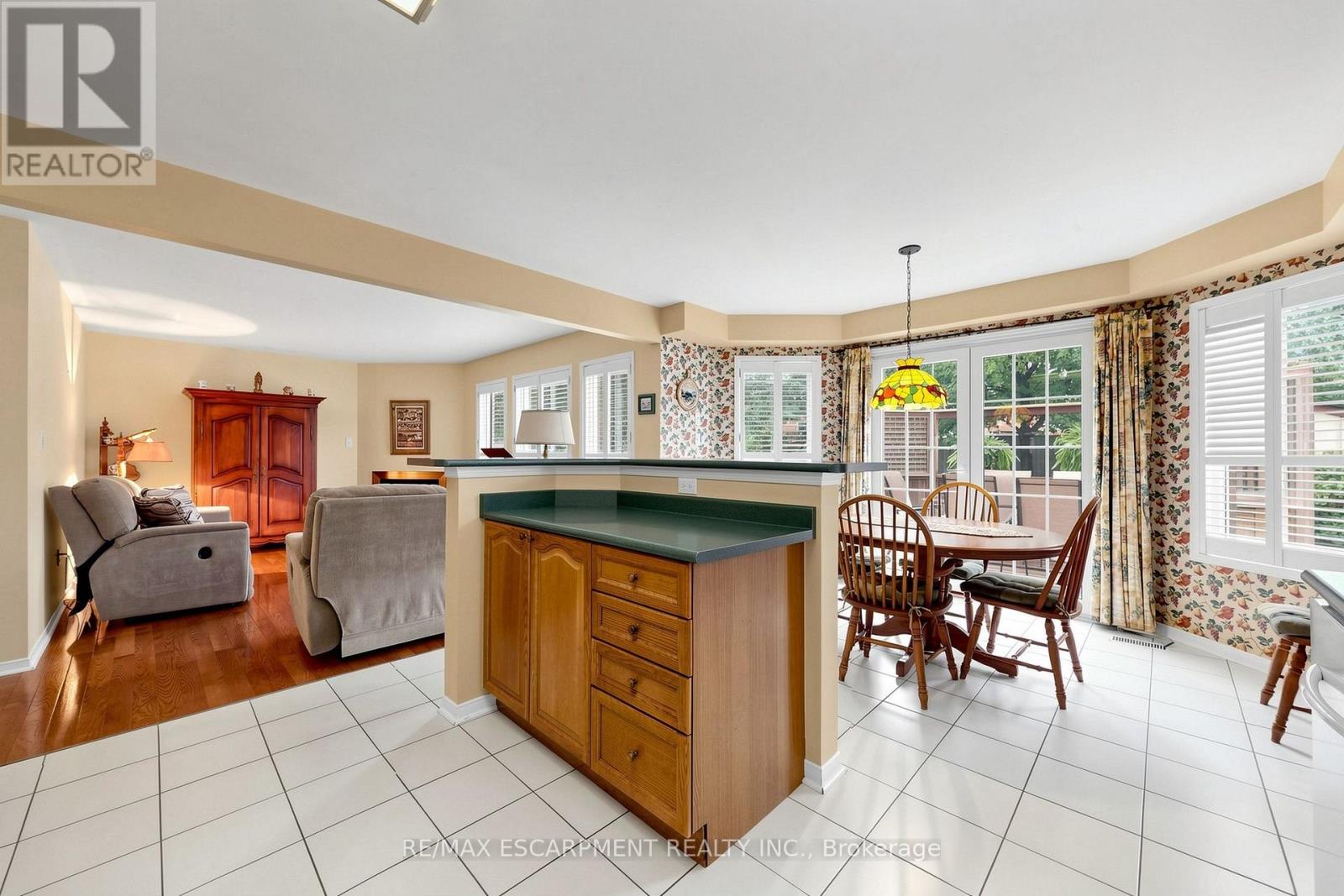 2942 Coulson Court, Mississauga, Ontario  L5M 5S8 - Photo 14 - W13736672